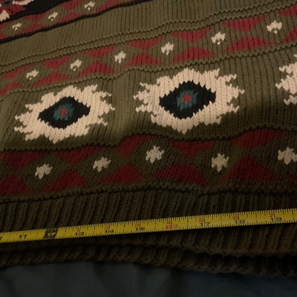 Fall knitted sweater size Medium - Picture 9 of 11